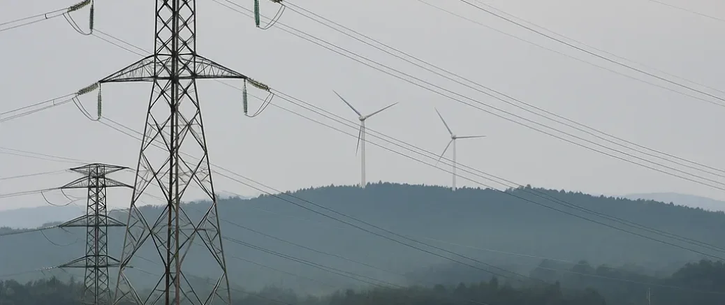 ⚠️ Abegondo, atrapado en la red eléctrica: siete proyectos de alta tensión en marcha sin participación vecinal