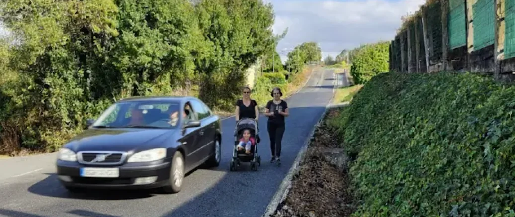 La Xunta y el Concello acuerdan una inversión de más de 600.000 € para mejorar la carretera entre Presedo y Abegondo La Xunta y el Concello acuerdan una inversión de más de 600.000 € para mejorar la carretera entre Presedo y Abegondo